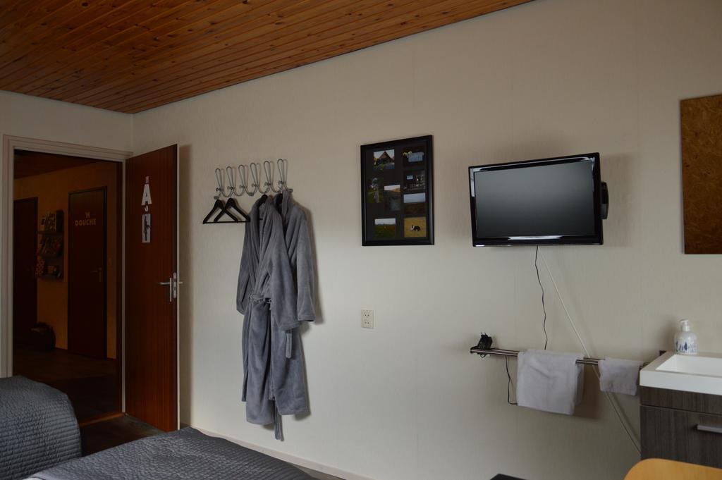 Bed and Breakfast De Pompstee Rolde Zimmer foto